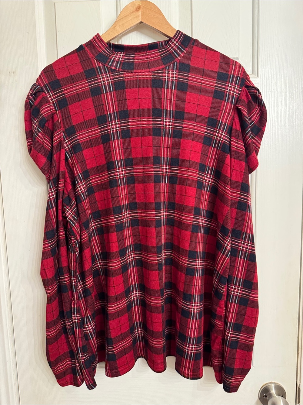 Red Plaid Puff-Sleeve Crewneck Sweatshirt